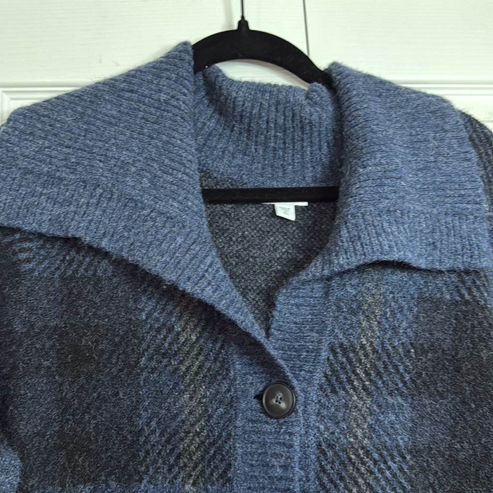 J. Jill Dark Blue Plaid Cardigan Size M Tall - Picture 5 of 9